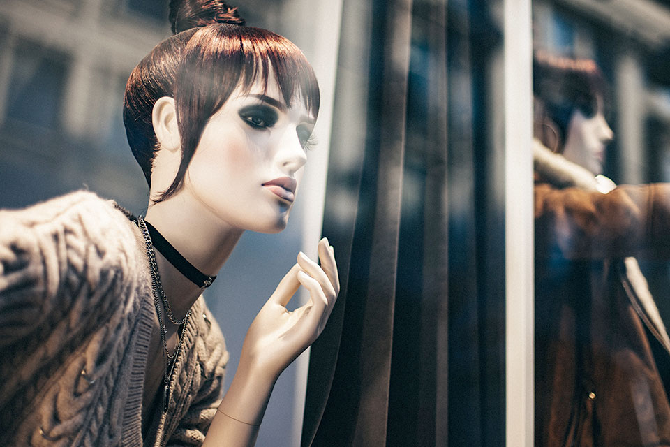 New showroom in the heart of city